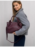 Сумка через плечо средняя тоут классическая