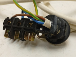 WDN2067WF кт37 Сетевой шнур с колодкой для стиральной машины Indesit б/у