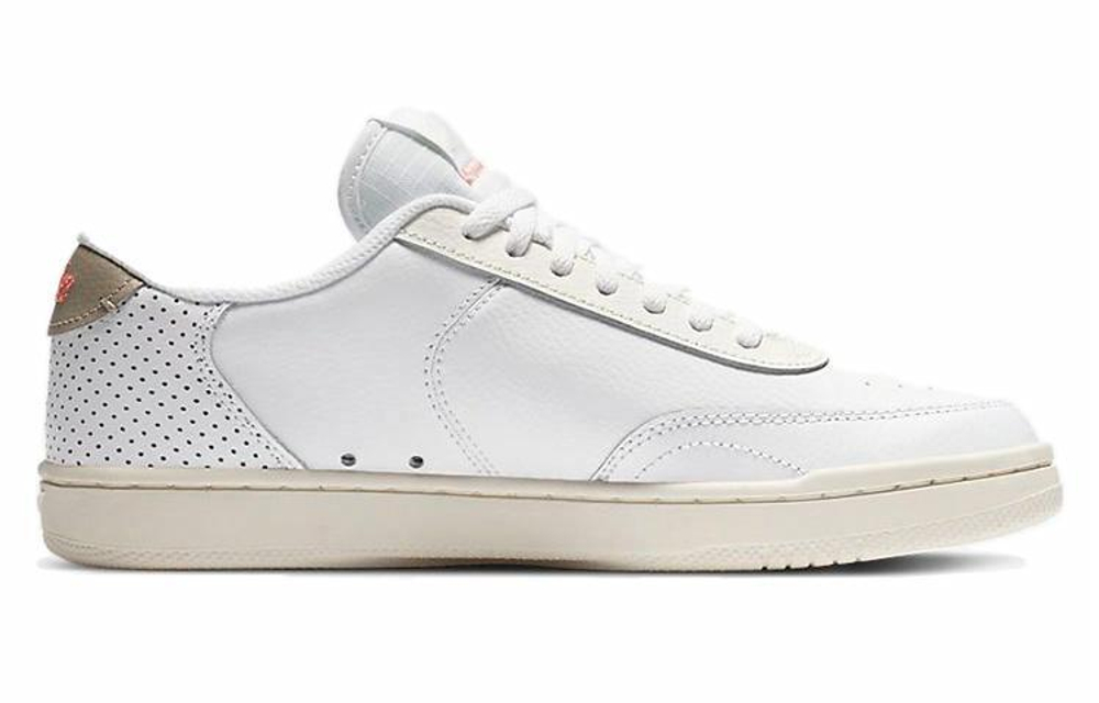 Кроссовки Nike Court Vintage Premium (Женская размерная сетка)