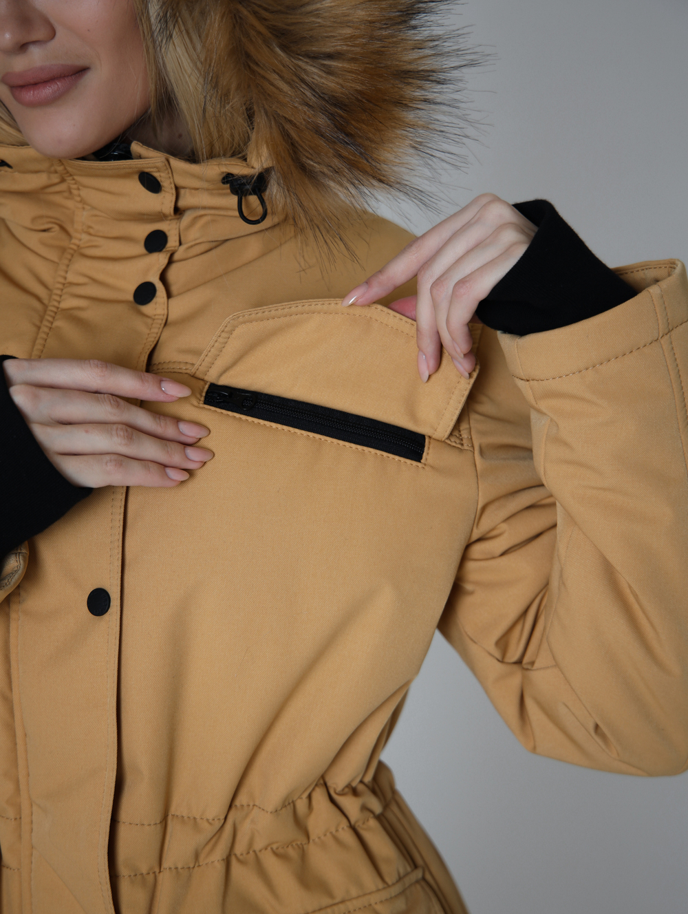 Парка женская зимняя куртка город горький золото