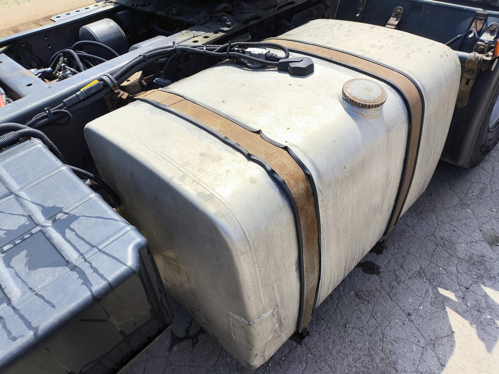 Бак топливный 450L 2018г