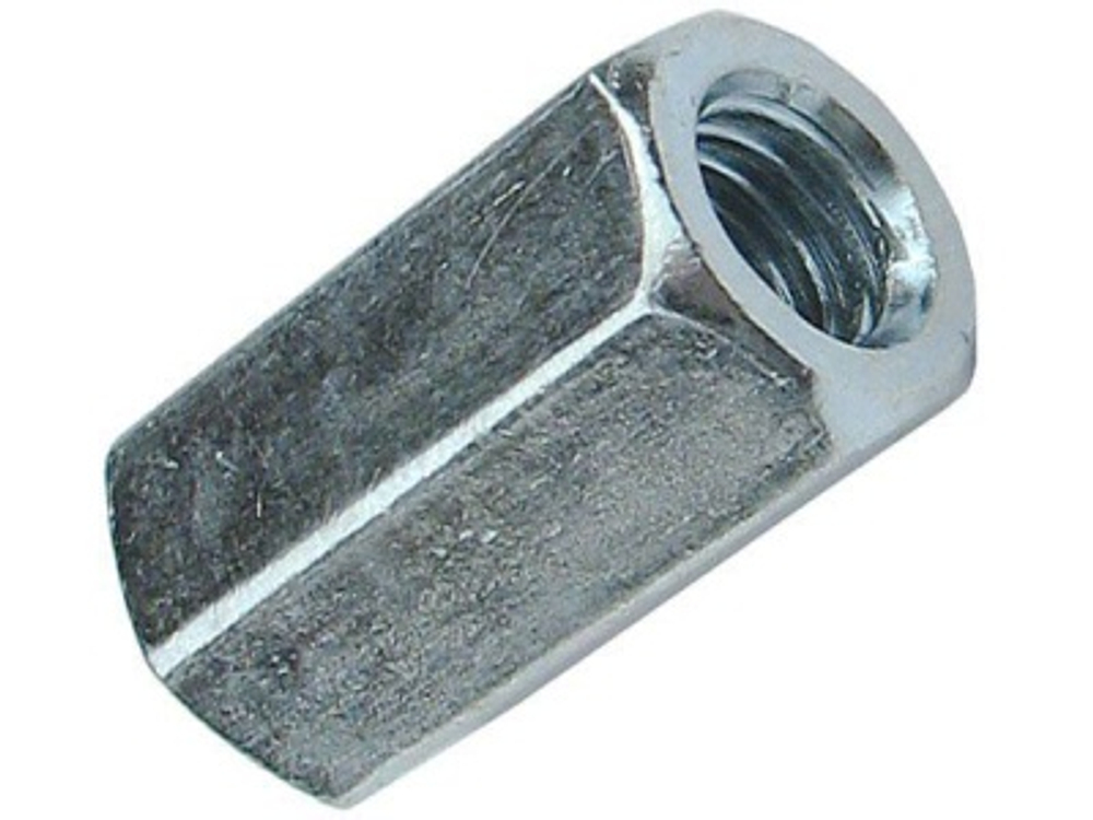 Гайка соединительная оцинк. М20