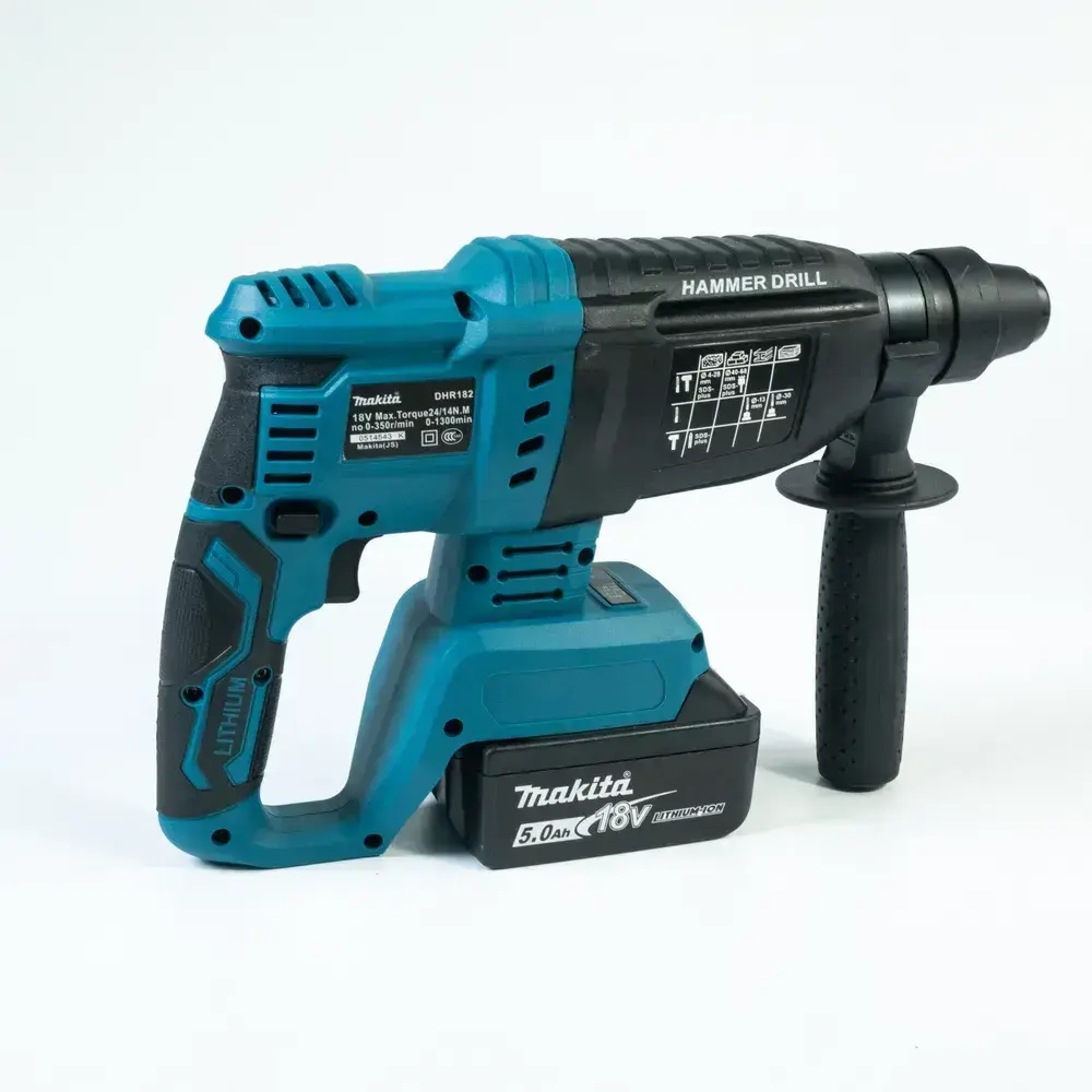 Makita Перфоратор 780 Вт, 2 акк.