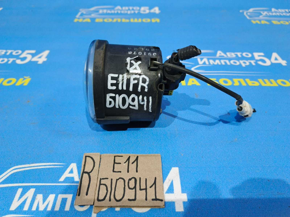 Туманка левая NISSAN NOTE 2008-2012