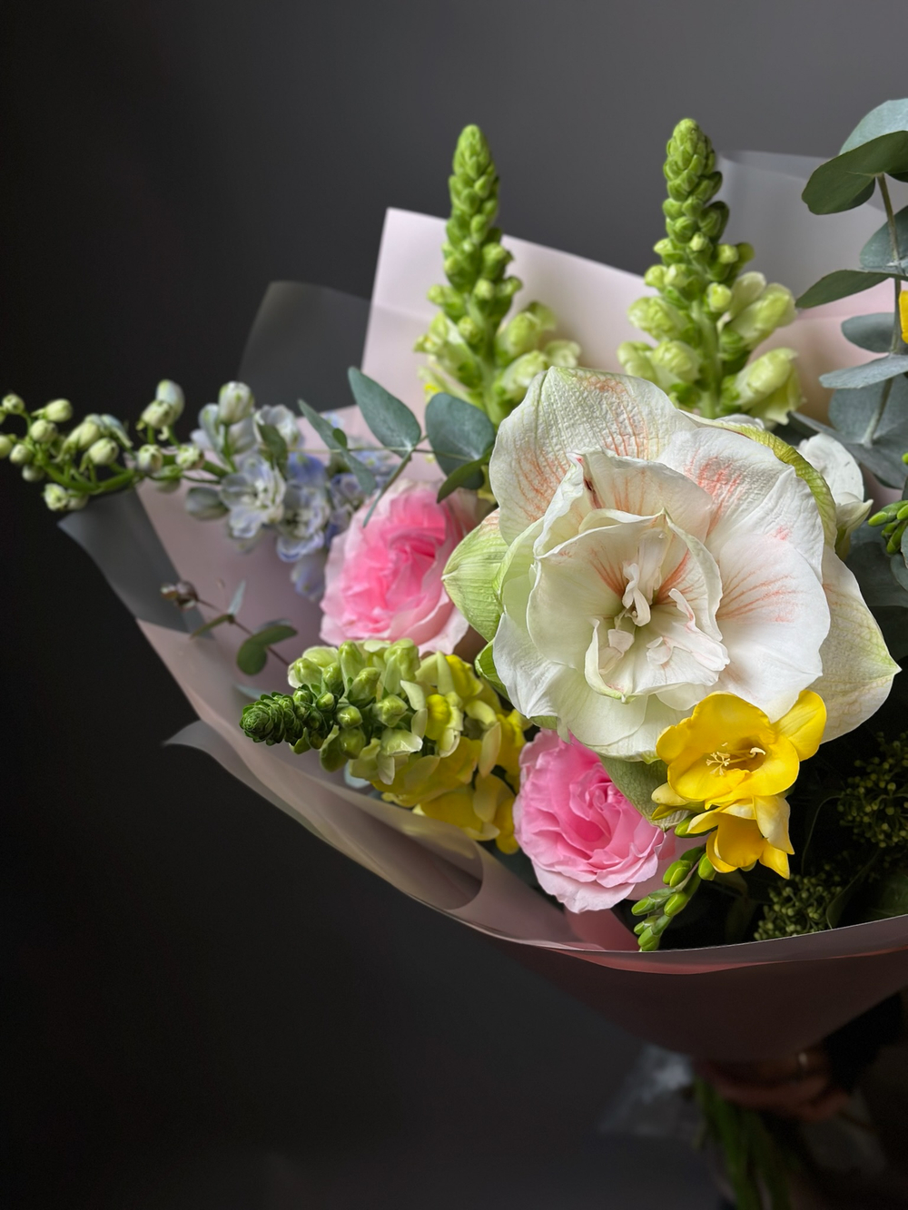 Сборный букет «Лунный секрет»