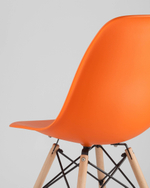 Стул Eames DSW оранжевый