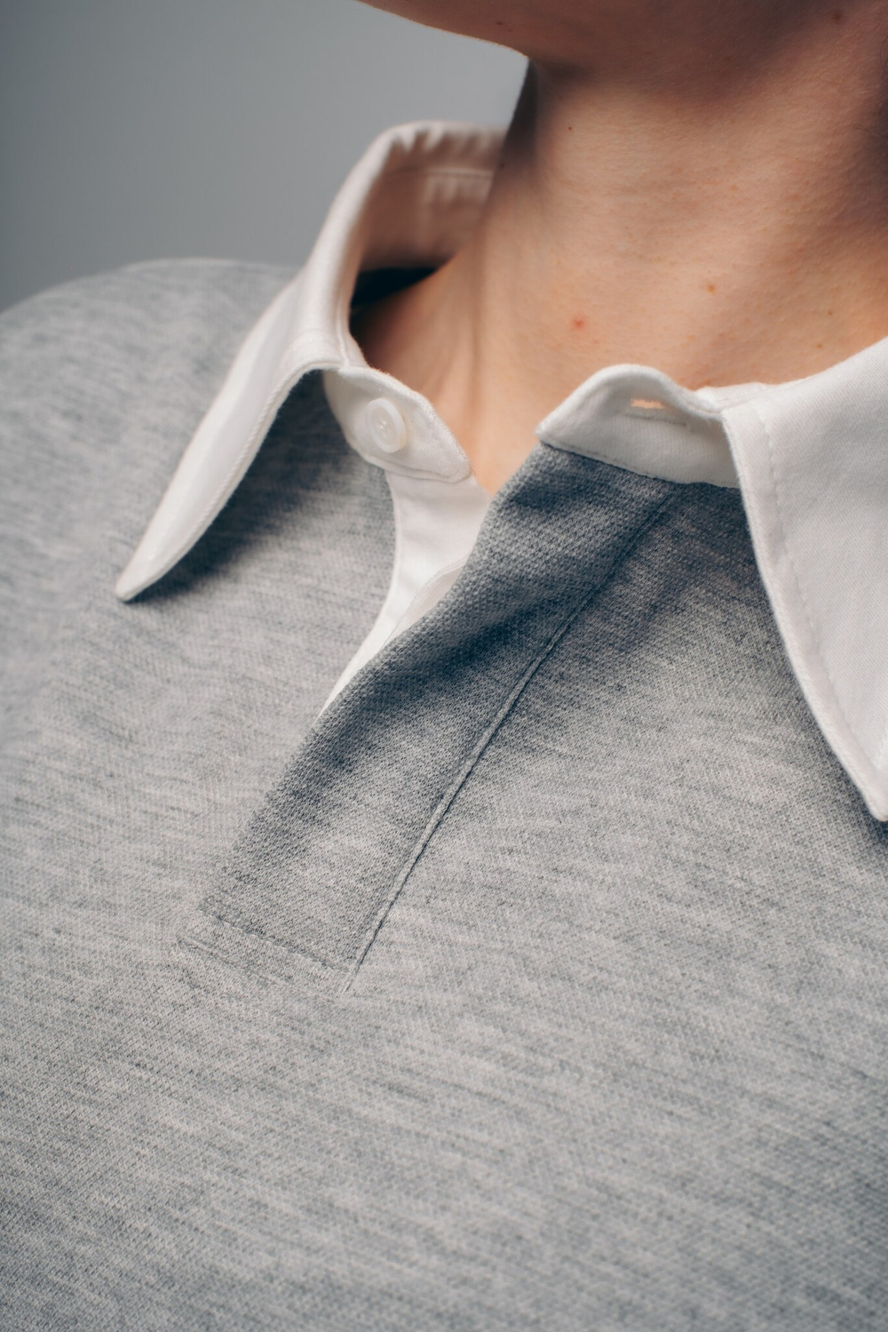 Лонгслив с воротником Polo