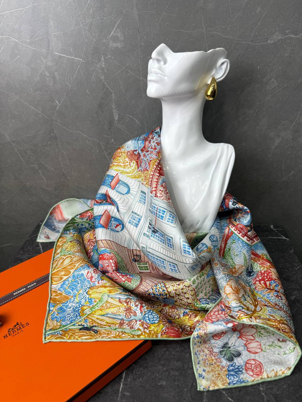 Платок Hermes