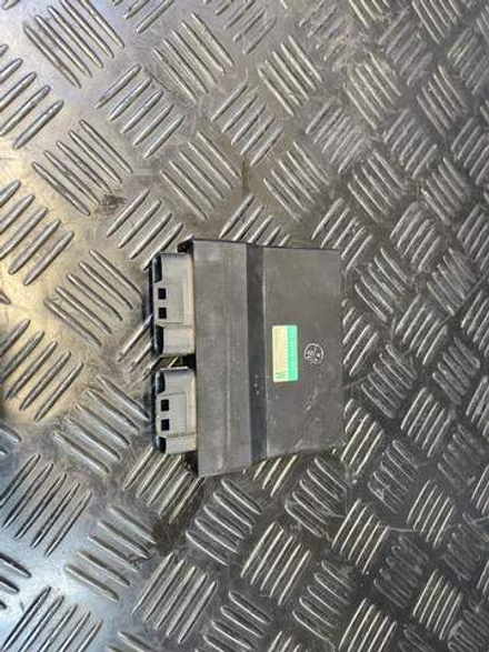 Коммутатор Yamaha FZ1 Fazer RN17