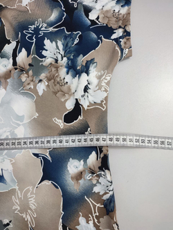 Платье стильное 48 размер