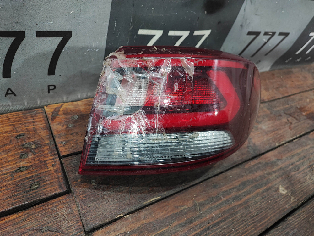 Фонарь задний правый LED Kia Rio 4 (FB) 17-20 Б/У Оригинал 92402H0100
