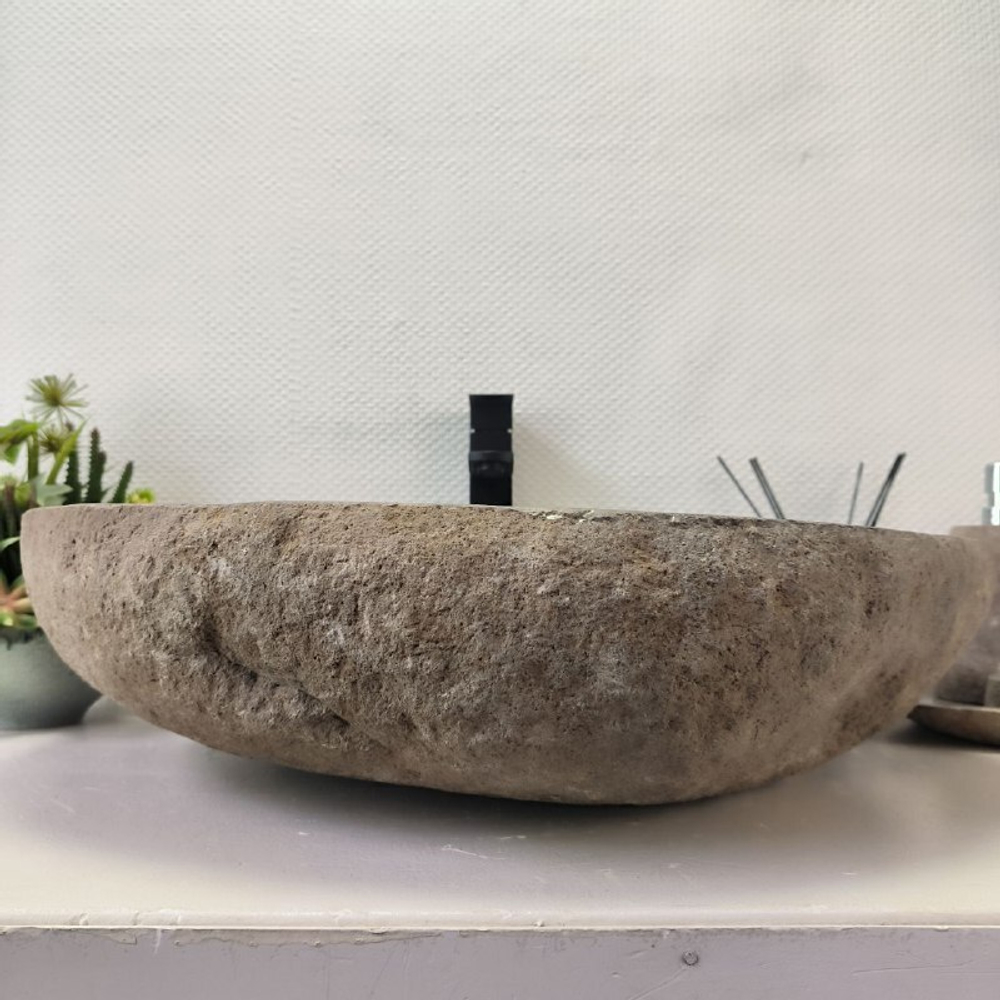 Раковина из речного камня RS-63600 (62*53*16) 0124