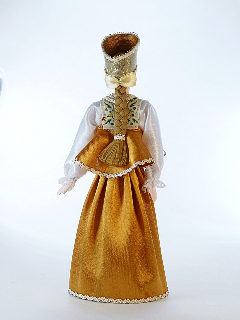 Кукла коллекционная в костюме Архангельской области