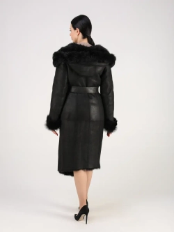 Дубленка зимняя натуральная с капюшоном длинная и теплая