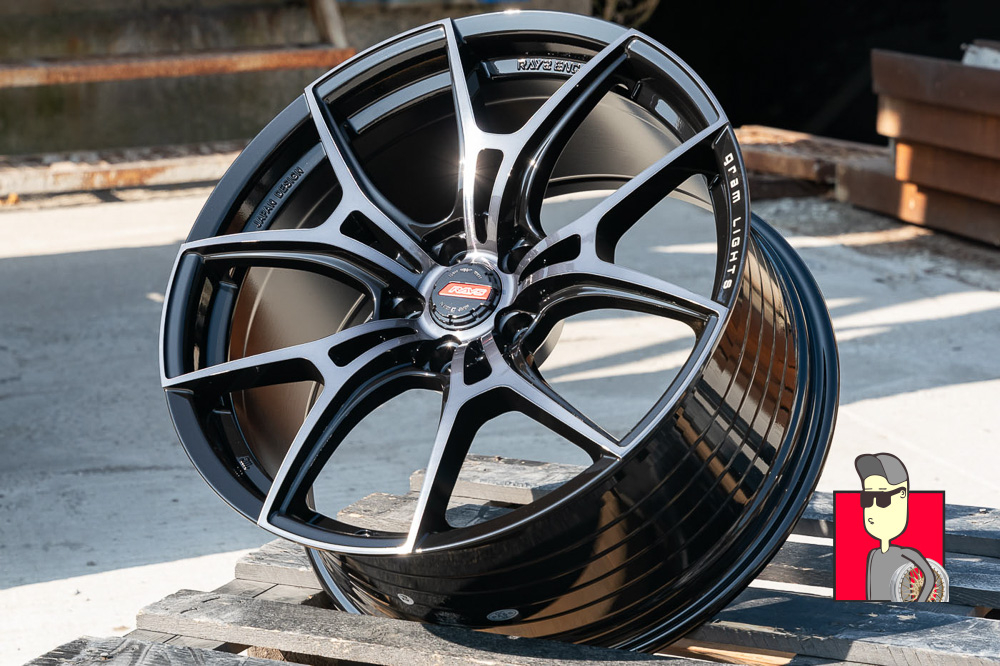 Комплект дисков Rays Gram Lights 19x9.5 et38 5x114.3