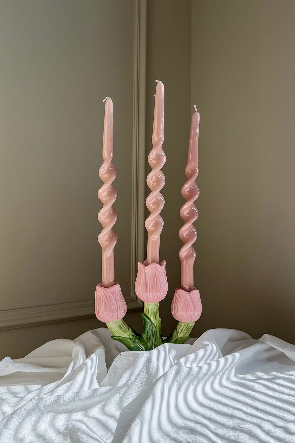 Подсвечник Floret для трех свечей из коллекции Blossom, 20 см