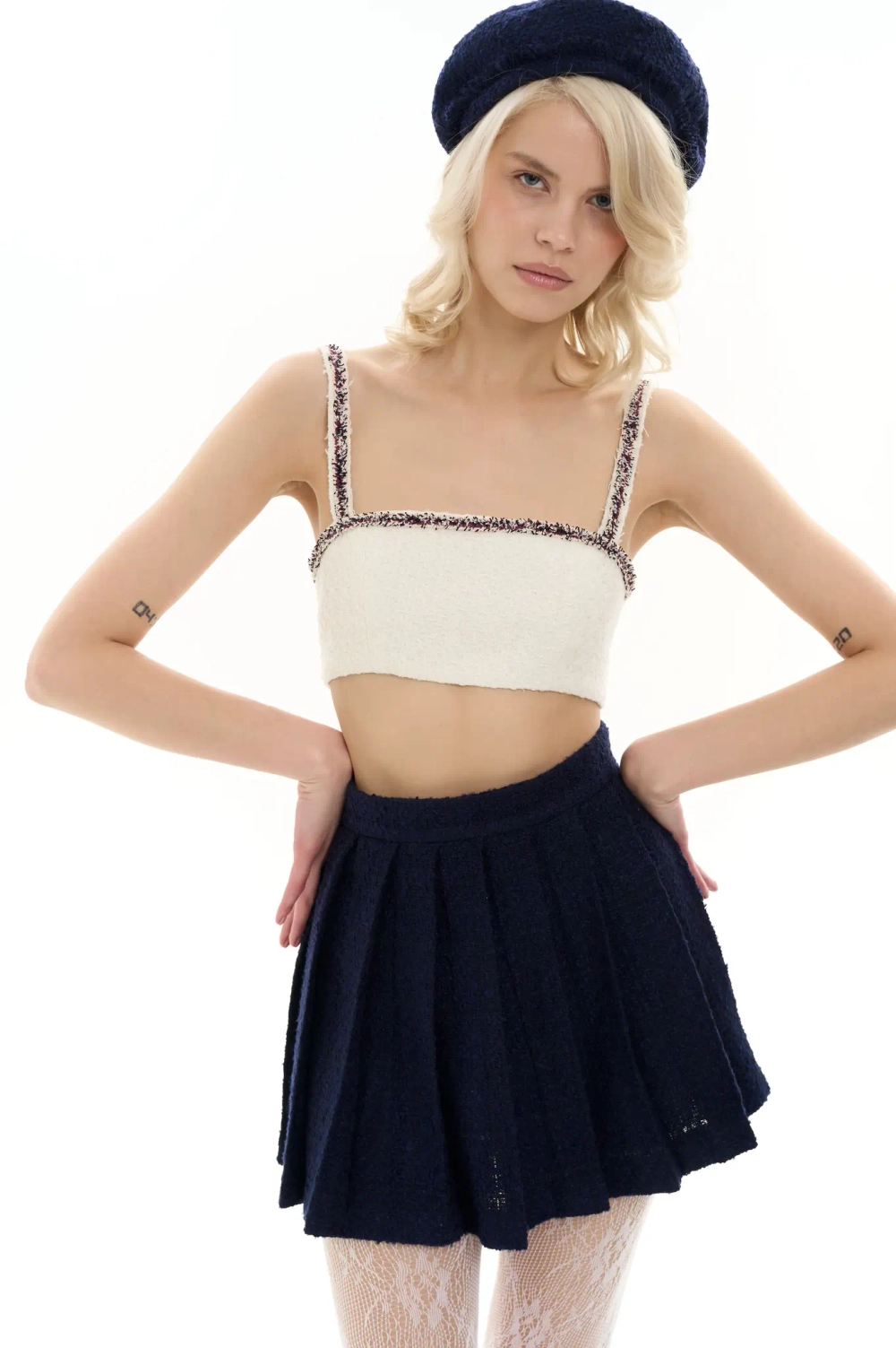 Берет синий