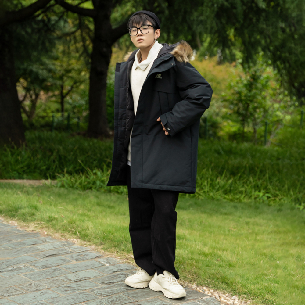 Куртки New Balance Logo, 5PC44303-BK