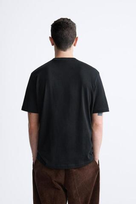 ZARA БАЗОВАЯ ФУТБОЛКА MEDIUM WEIGHT, ЧЕРНЫЙ