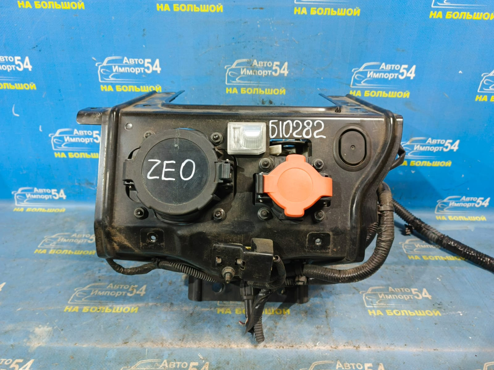 Розетка зарядки NISSAN LEAF 2009-2017