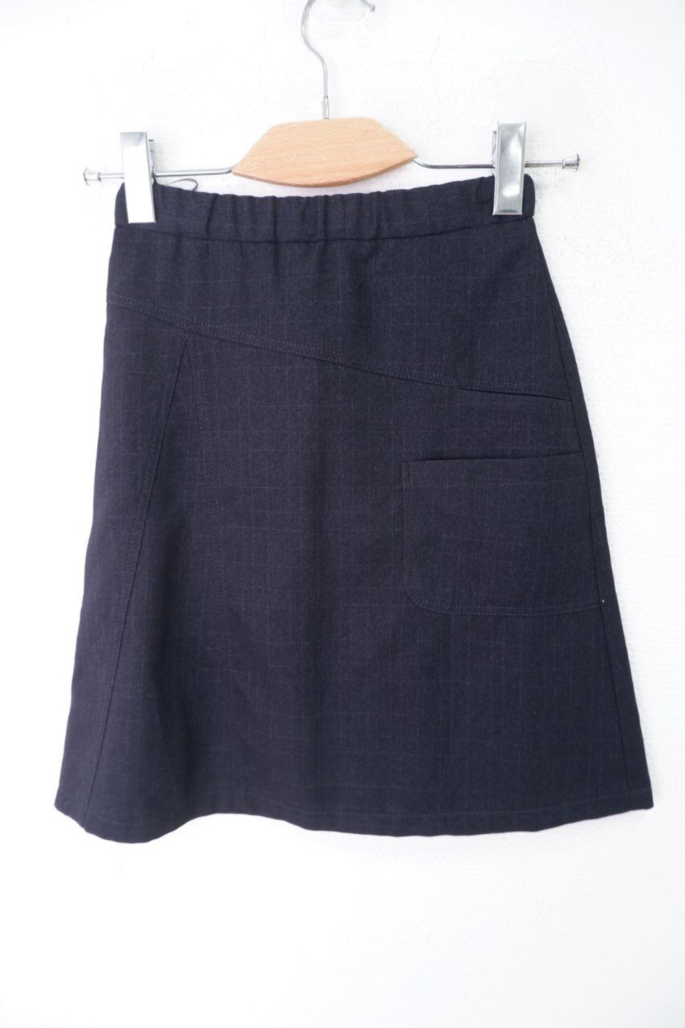 Юбка плотная на 10 лет, новая