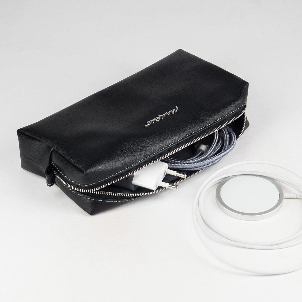 Несессер кожаный Briquette Easy черного цвета