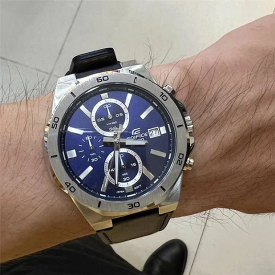 Наручные часы Casio Edifice EFV-640L-2AVUDF