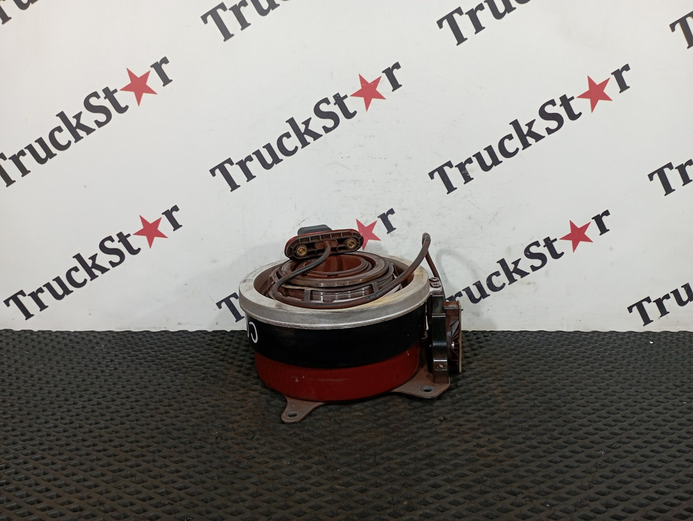 Выжимной подшипник сцепления АКПП 2023г