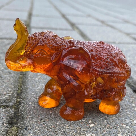 Слон в попоне