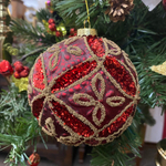 Шар узоры красный