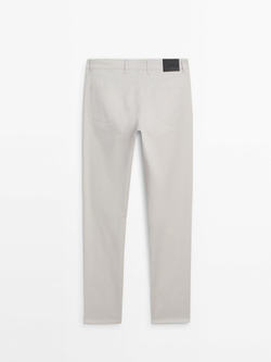 Massimo Dutti Зауженные брюки с отделкой под деним, дымчатый