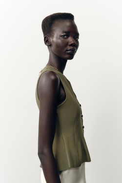 ZARA ТРИКОТАЖНЫЙ ТОП С БАСКОЙ, ХАКИ