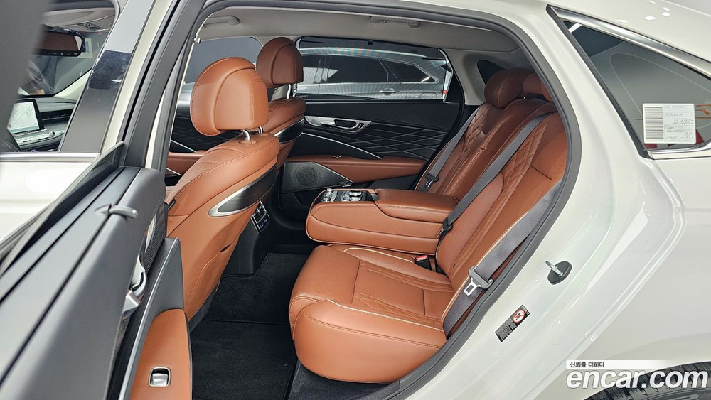 Kia The K9 (Quoris/K900) 3.8 GDI AWD (10.2020)