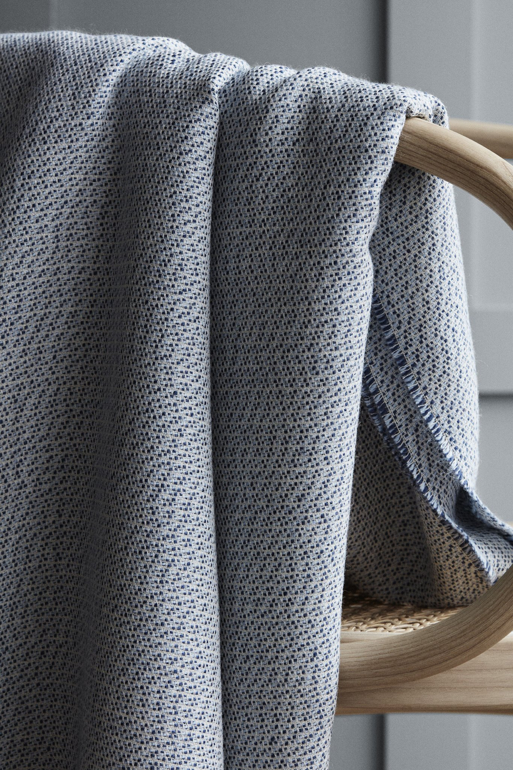 Плед 130x200 Elvang Breeze Delph-Atlantic-White Дания вид