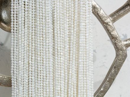 Перламутр 2,4мм огранка