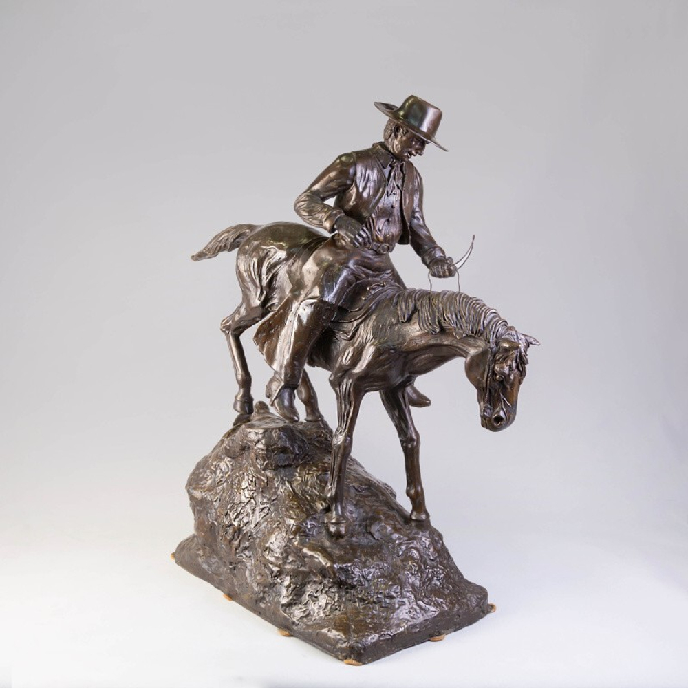 Монументальная фигура «Ковбой на коне»