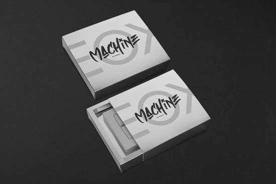 Упаковка из дизайнерского картона