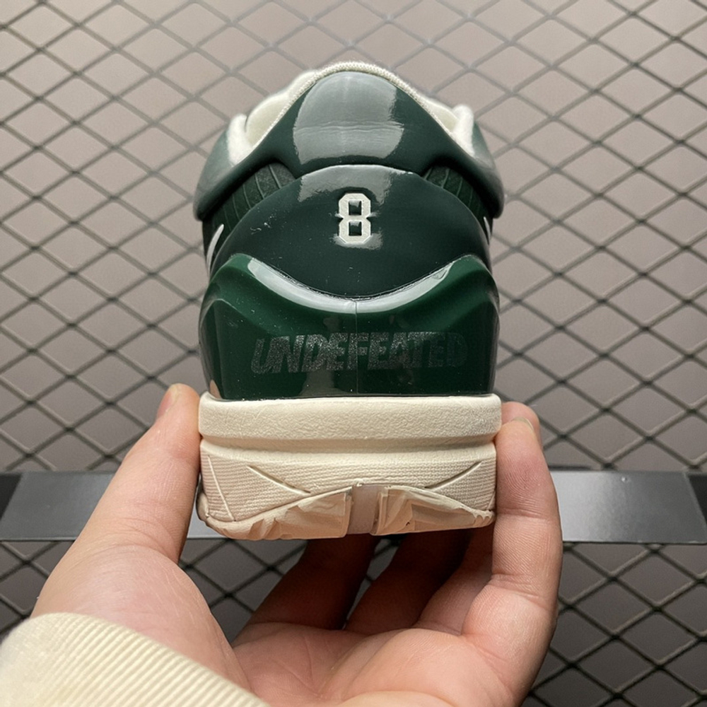 Nike Kobe 4 Protro Undefeated Milwaukee Bucks