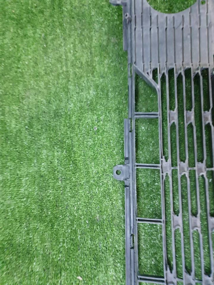 Решетка переднего бампера Kia Cerato 4 (2018-2021)