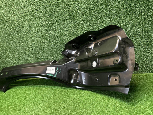 Водосток задний левый GAC GS8 2 (2021-н.в.)