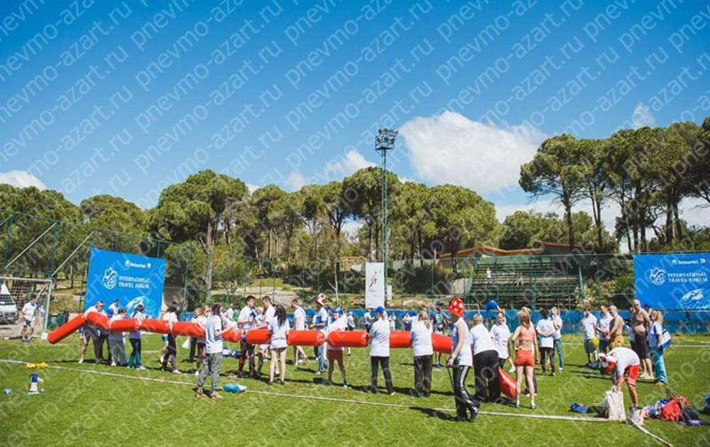 Аттракцион Перетягивание сосисок, 14 м.