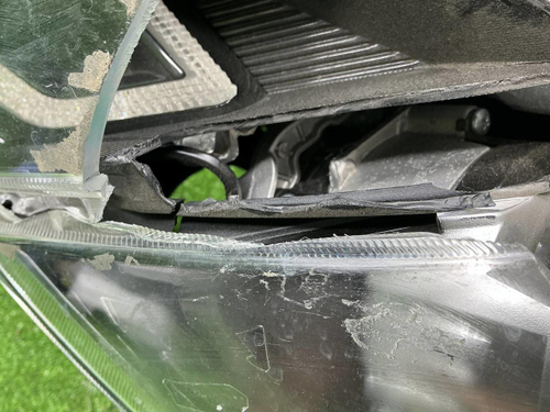 Фара правая Kia Seltos (2019-2025) галоген