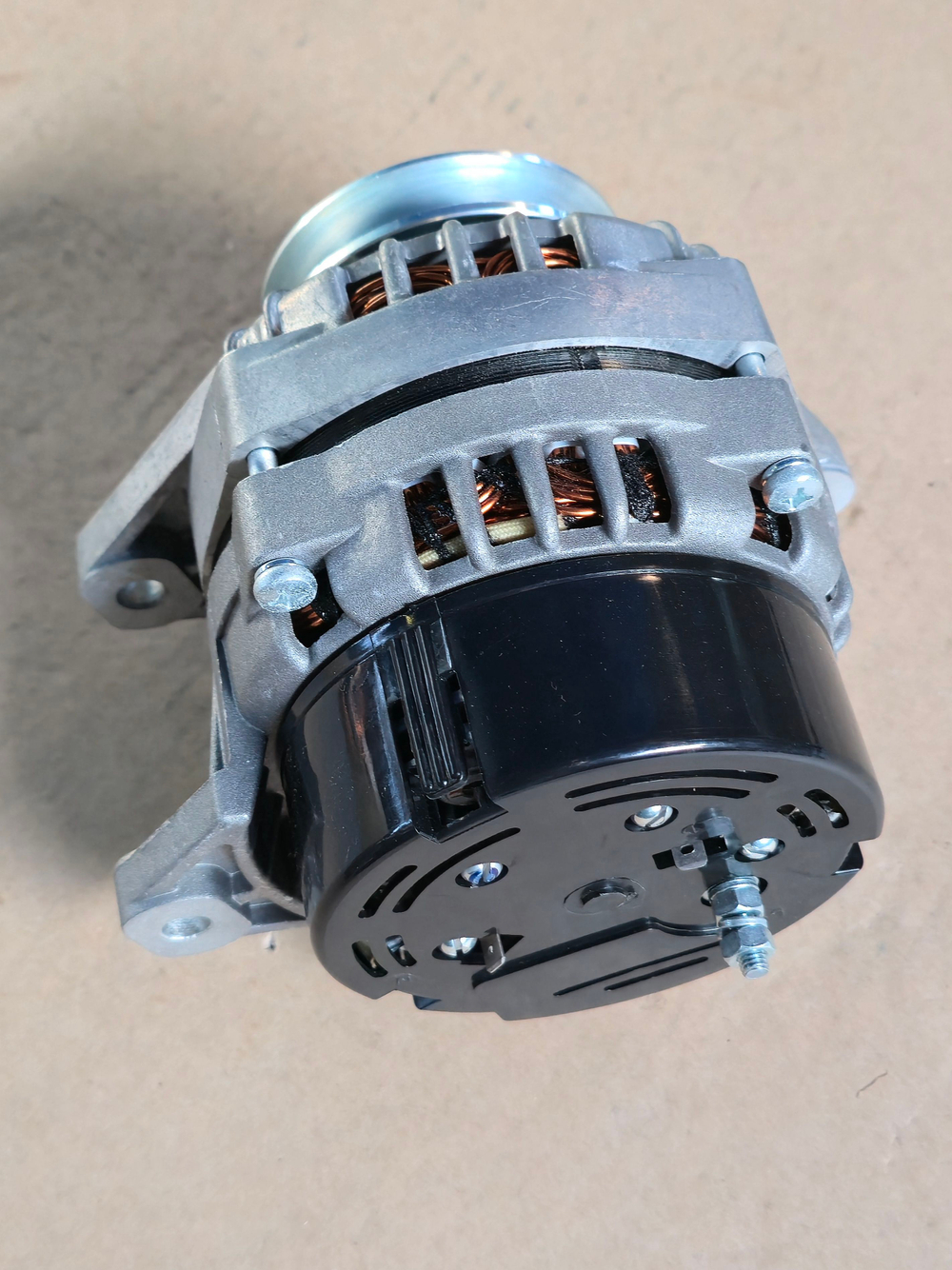 Генератор МАЗ-4370, МТЗ дв.Д-245.30Е2-715, 716, Д260.5 28В 60А БАТЭ