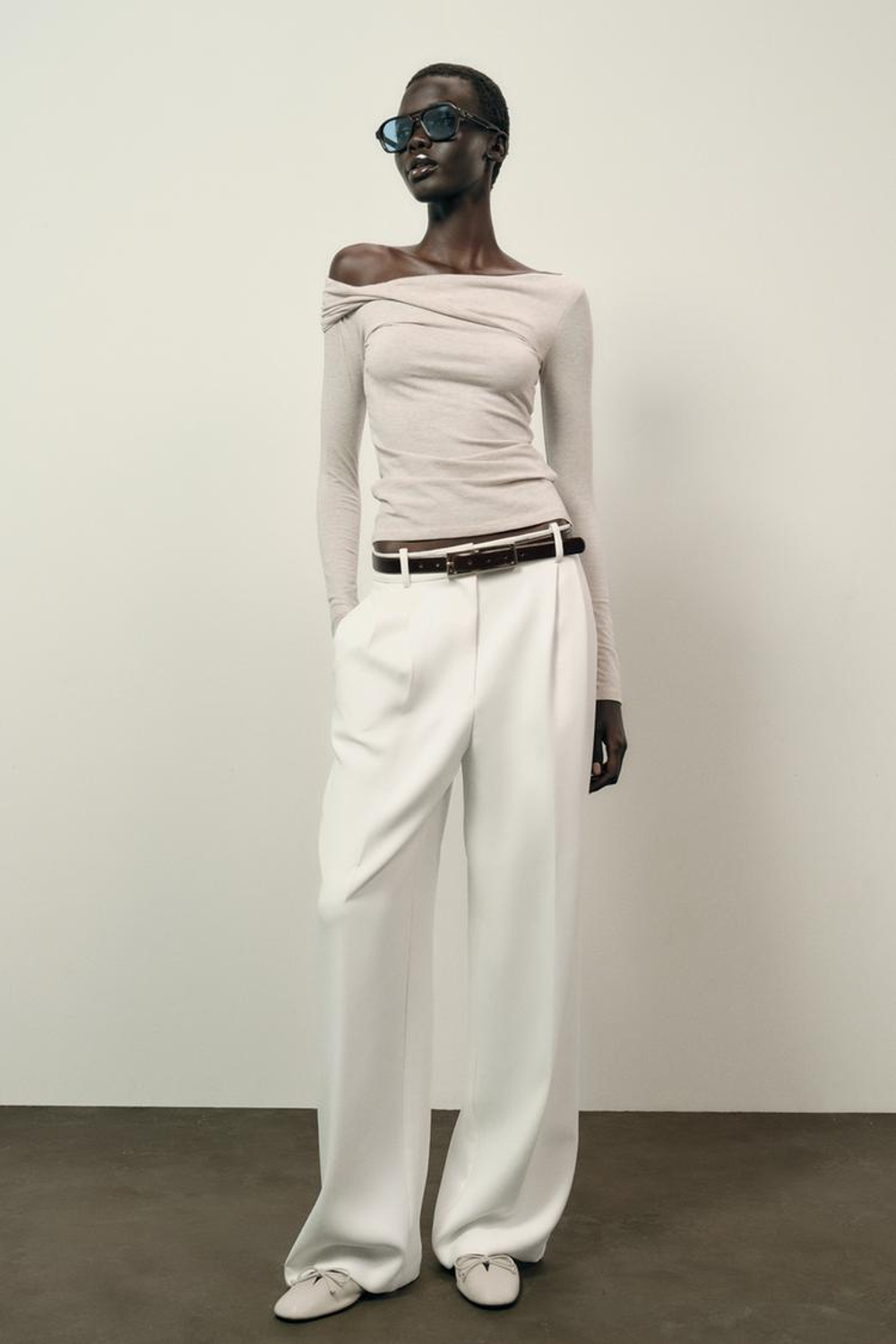 ZARA ТОП С АСИММЕТРИЧНЫМ ВЫРЕЗОМ, БЕЖЕВЫЙ МЕЛАНЖ