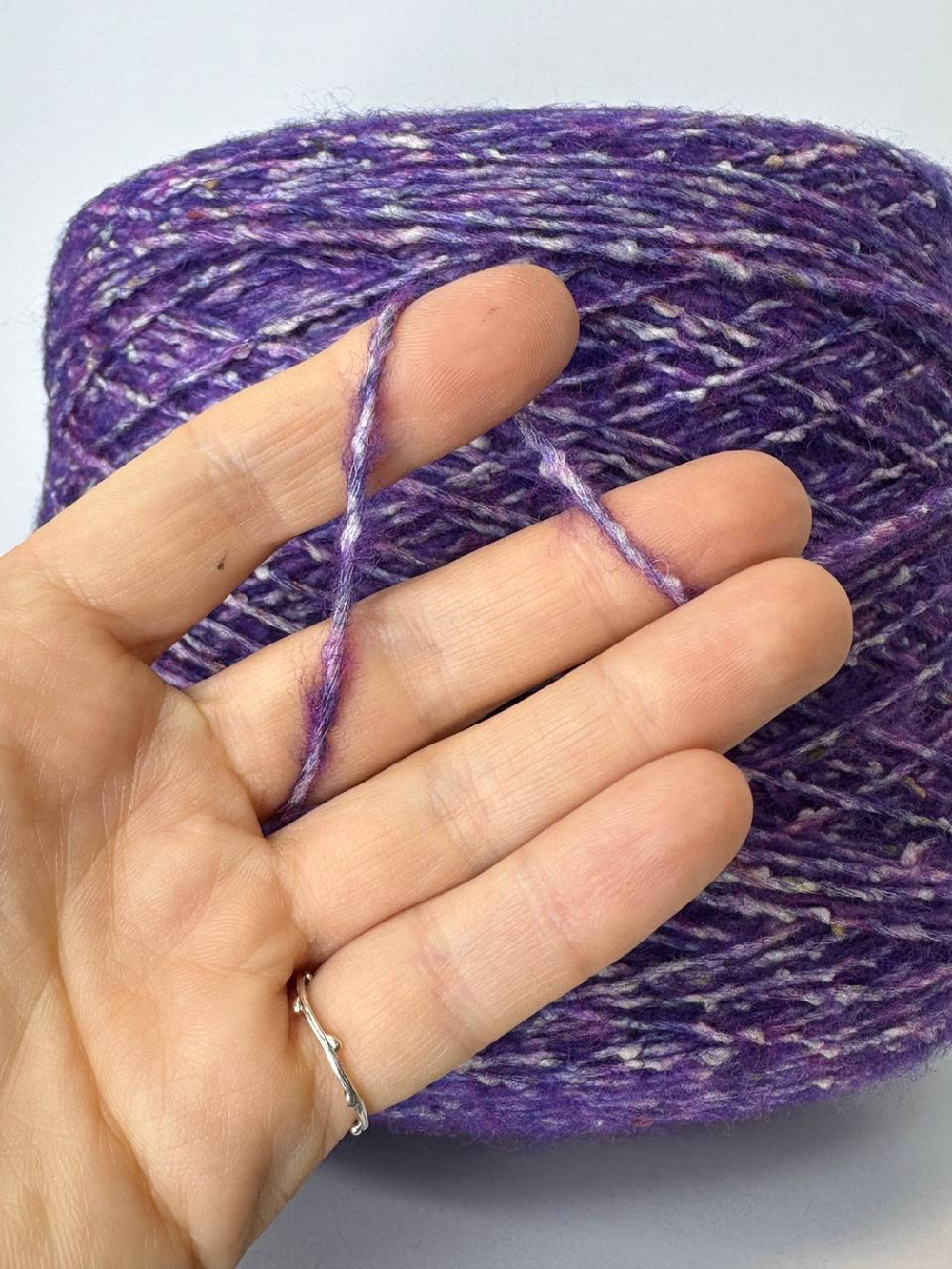 SCOTTISH - Lineapiu' S.P.A.; 53% меринос, 47% п/а; 250м/100гр; col. B5508 Viola; S715; MP