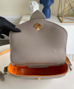 Louis Vuitton Pont 9 Soft MM