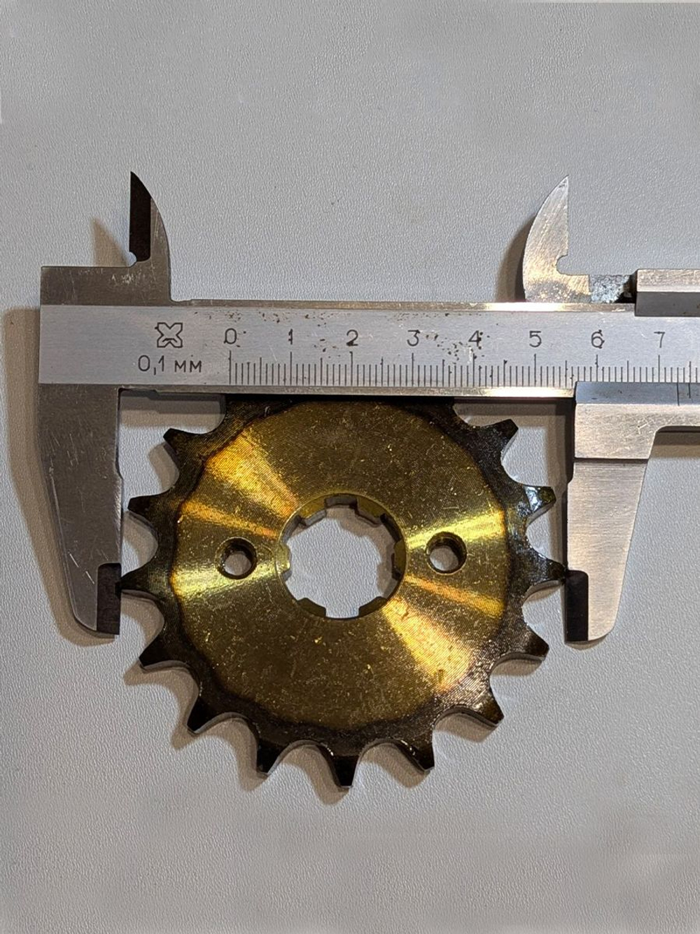 Звезда ведущая для мотоцикла, мопеда, питбайка 428-17 вал 20 мм