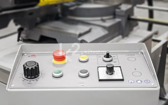 Ручной ленточнопильный станок Bomar Ergonomic 320.258 DG