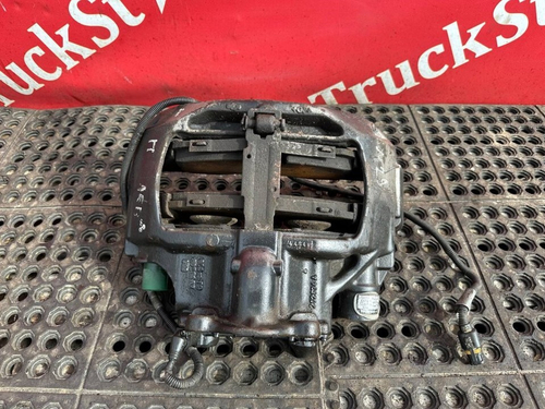 Суппорт передний левый