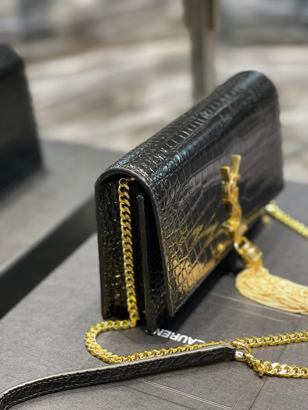 Saint Laurent Kate Chain Wallet 19 cm